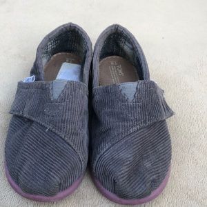 Toddler corduroy TOM’s